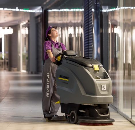 shopping mall 2 470x452 - Shopping mall cleaning services